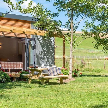 Sunset Cabins - Studio Pod-Sleeps 3-Tjsssc Barnstaple Exterior photo